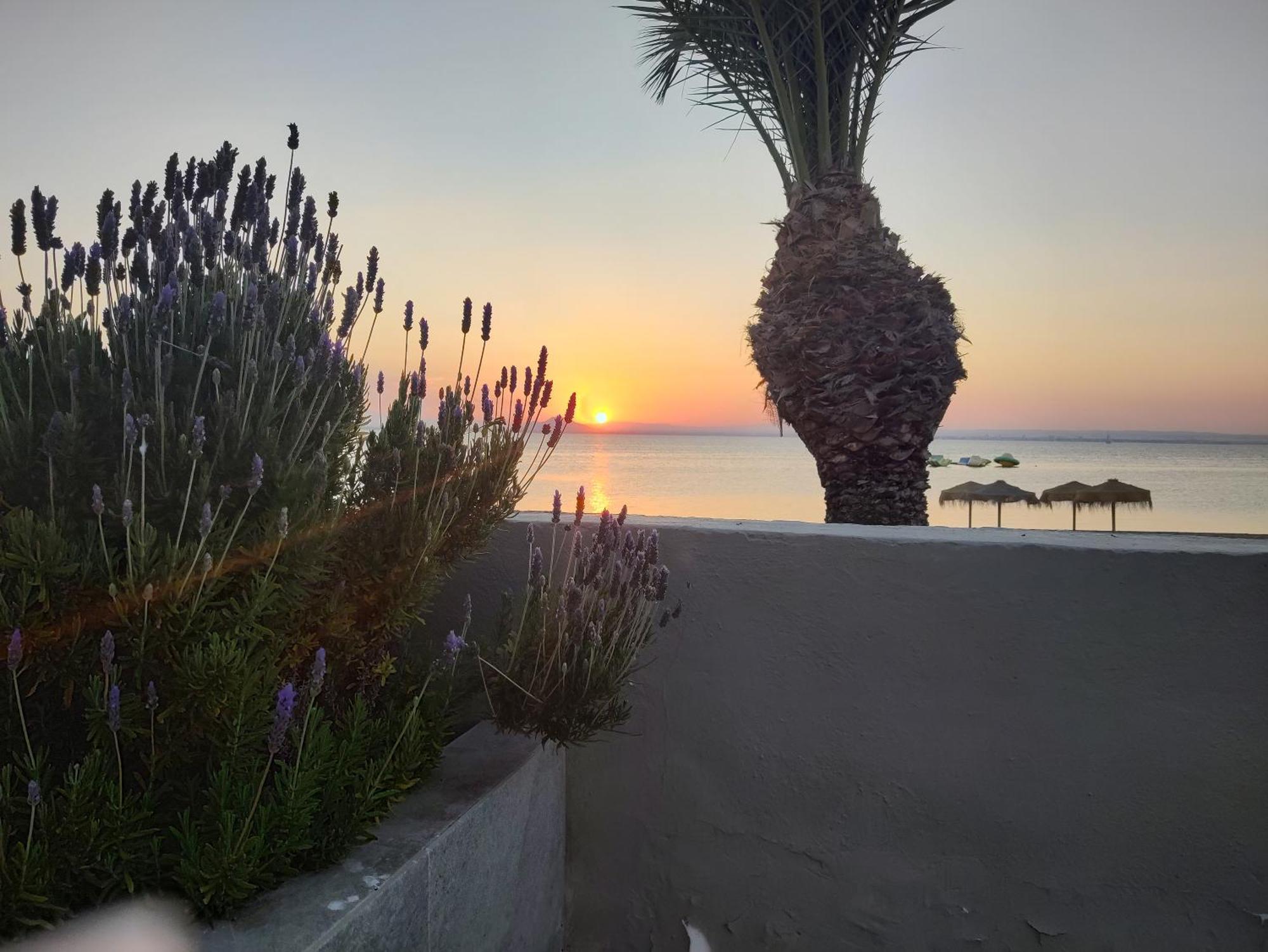 Boutique Beach House, Colina Del Emperador لا مانغا ذيل مار مينور المظهر الخارجي الصورة